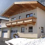 Gasthof Walchenhof Mayrhofen