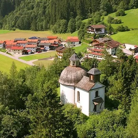 Konukevi Walchenhof Mayrhofen